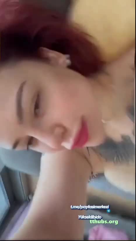 Arzu Yılmaz Milf Dudak Isırma Tease