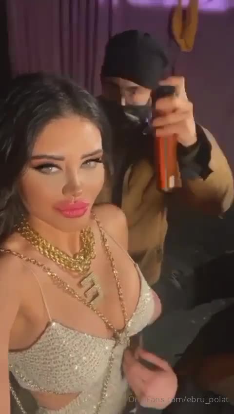 Ebru Polat Kalça Sallama Ifsa