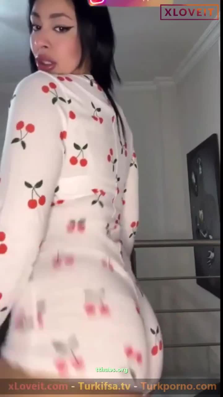 Twerk Nehirpp Kiraz Pijama Kalça Costuruyor