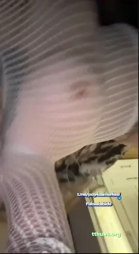 Arzu Yılmaz Milf Şov Fileli Elbise Sallama