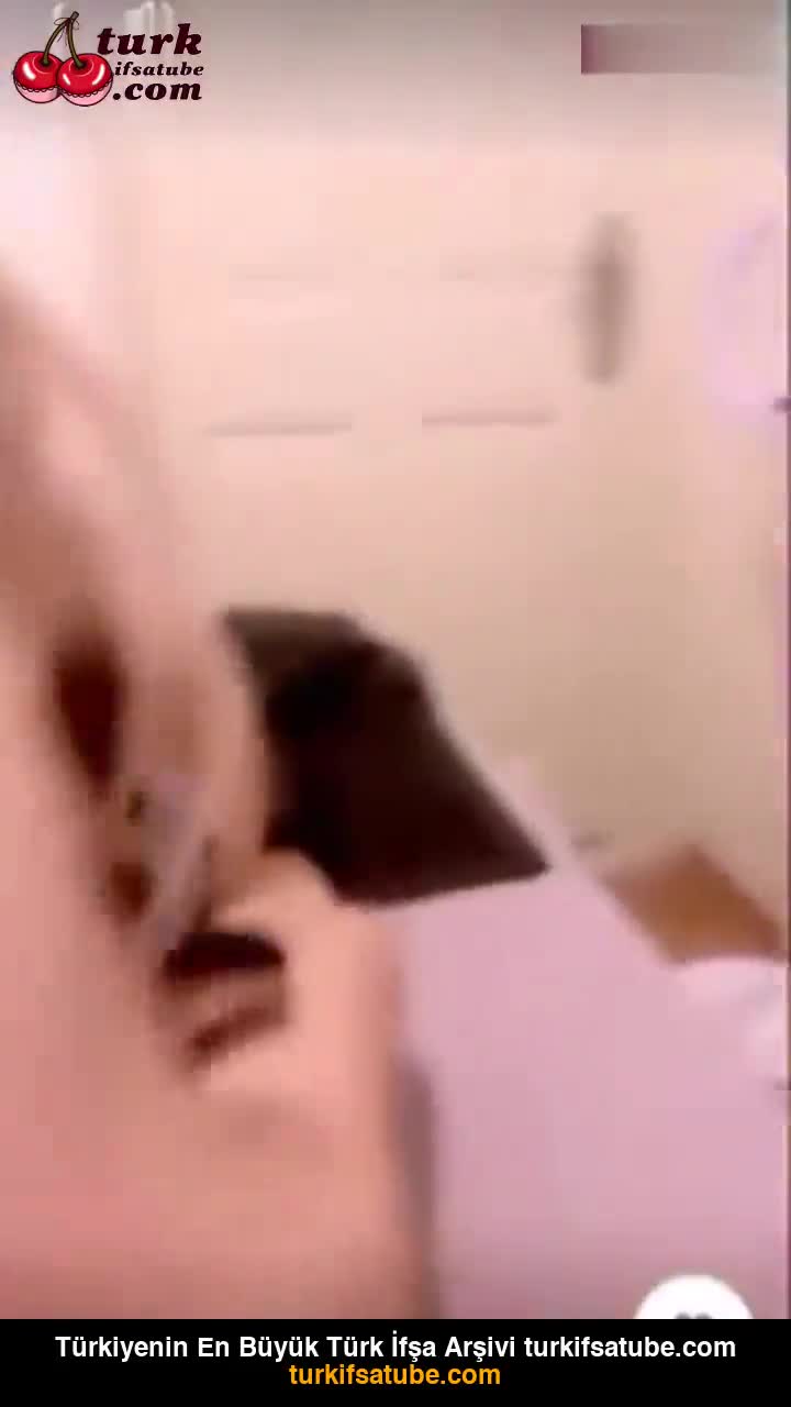 Tango İlçin Karagöz Göğüs Sallama