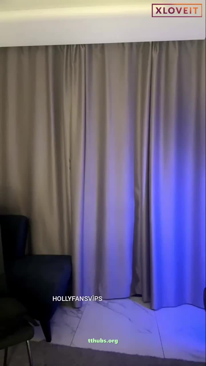 Striptiz Kalça Costurma Serenay Okay Ifsa