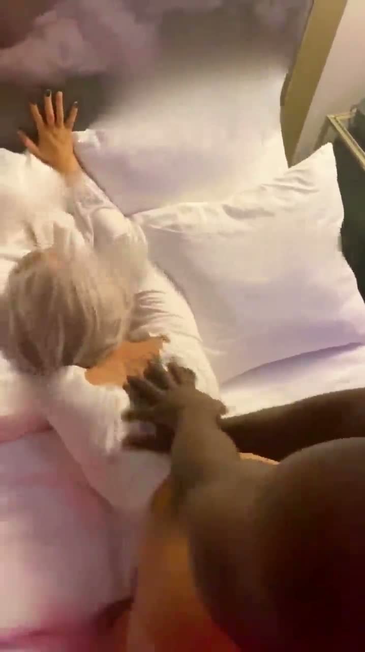 Amator Cuckwife Sarışın Domaliyor