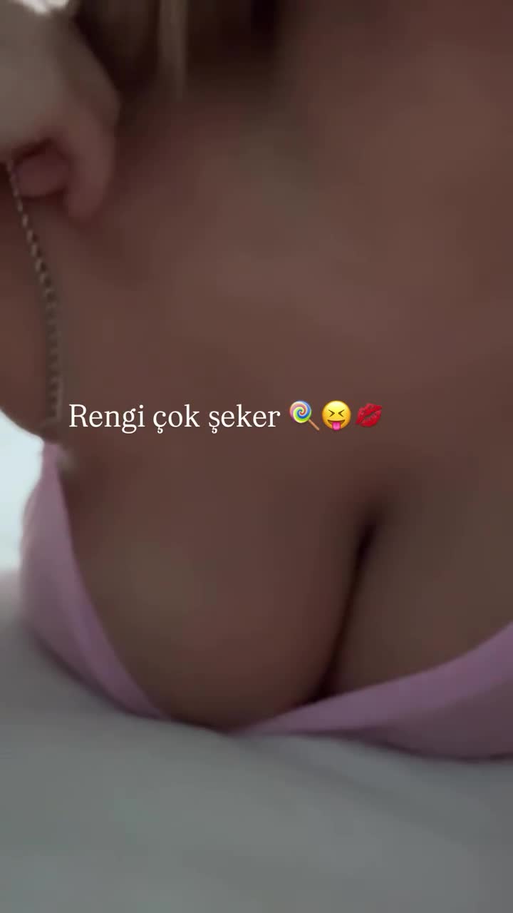 Elif Karaaslan Ifsa Gogus Sikme