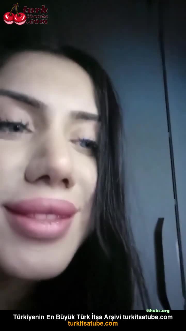 Cansu Bade Taş Canlı Yalvarıyor Gir Diye