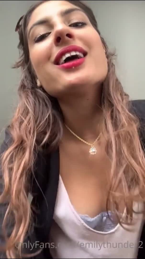 Blazer Altı Göğüs Sikma Ifsa HD