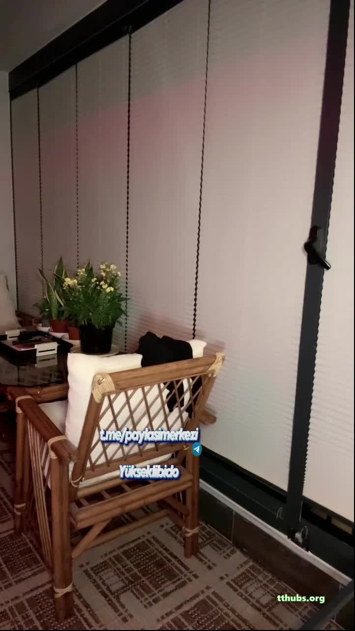Burcu Yıldız Fileli Body Kalça Sallama
