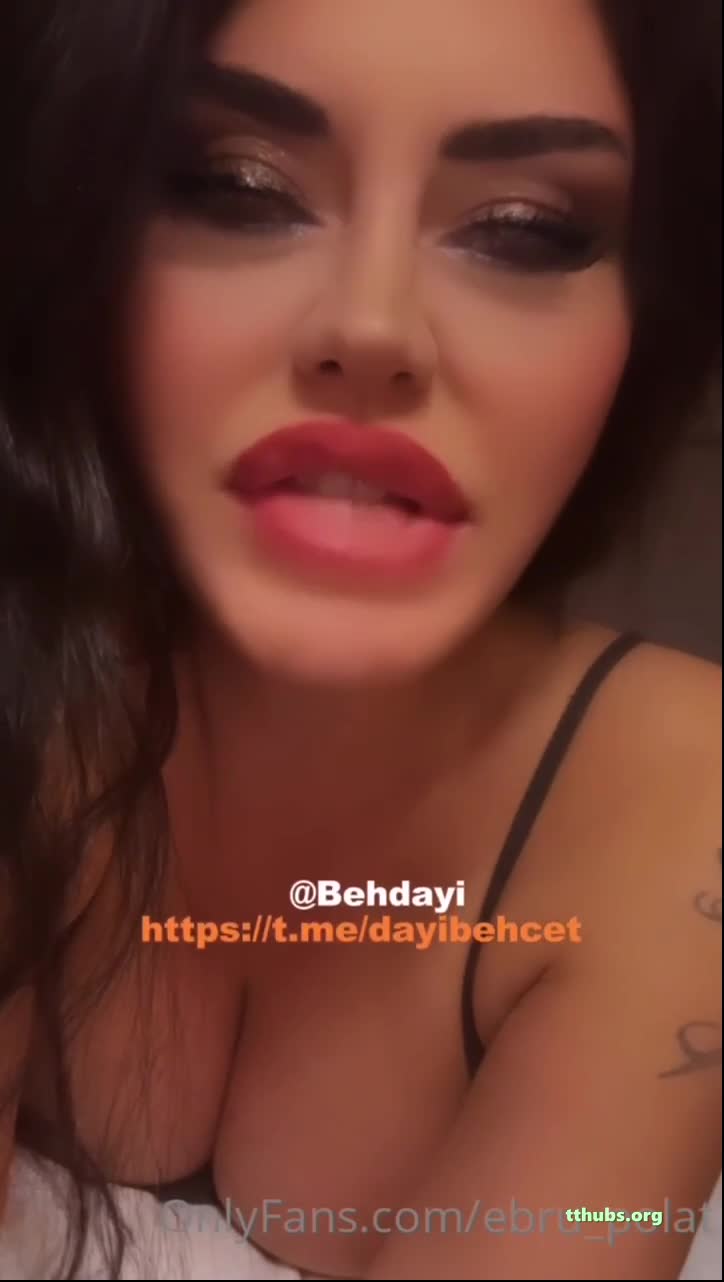 Ebru Polat Ifsa Gobus Oksuyor