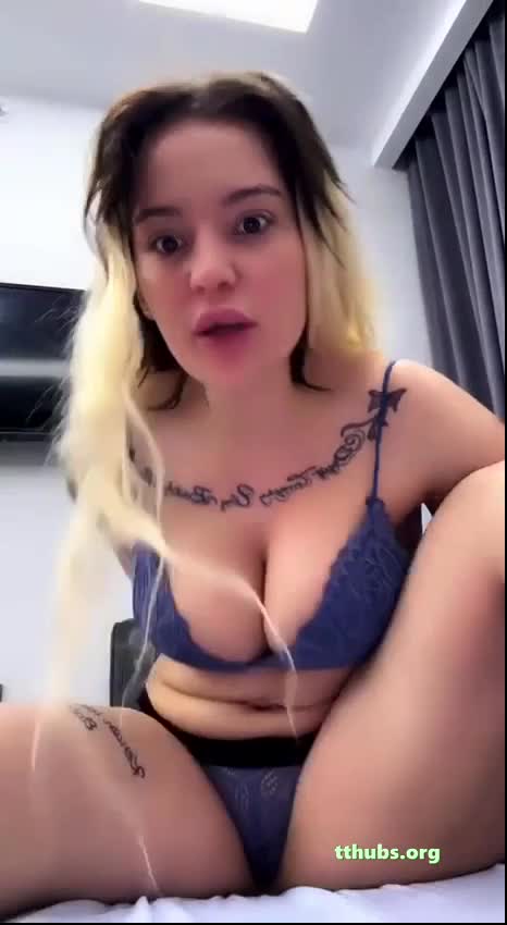 Arzu Yılmaz Milf Bacak Acma Ifsa