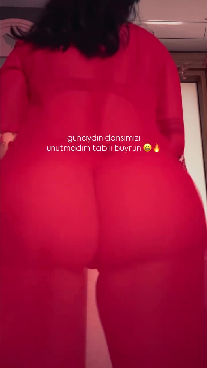 Cansu Bade Taş Konulu Porno Domalma